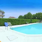 Elena Oasis Apartments Appartement