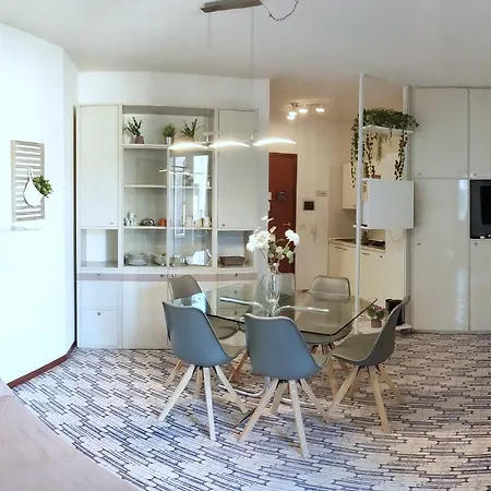 Elena Oasis Apartments Appartement *