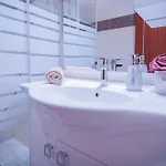 Elena Oasis Apartments Apartment